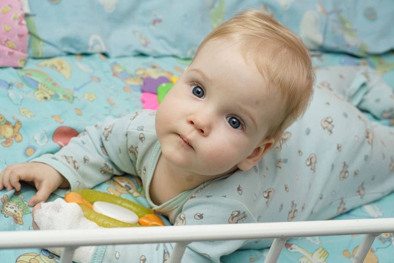 Мише нужна активная коляска, которой у него никогда не было, пока он жил в детском доме!